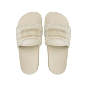 Fila Σαγιονάρες σε Μπεζ Χρώμα